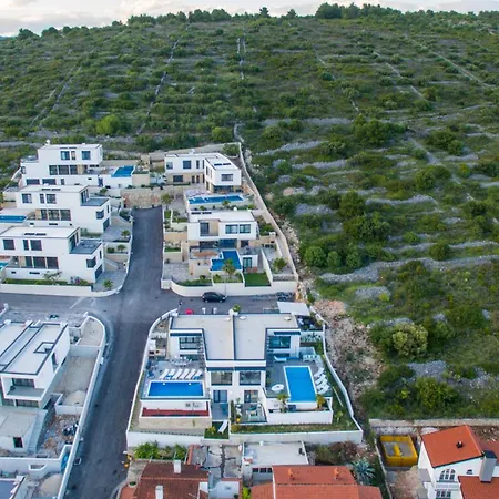 Villa Olive *